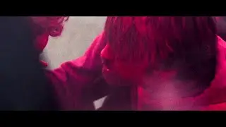 Good Time (2017) - Robbery scene