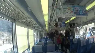 JR中央西線　奈良井駅降車客で大混雑（4：00あたり）　降車処理に8分もかかりました。