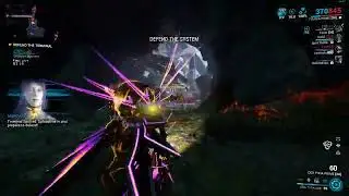 using titanias exalted weapons while big?