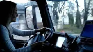 Dziewczyna prowadzi TIRa Justyna z Hrubieszowa