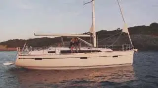 BAVARIA - CRUISER 37 - In Action