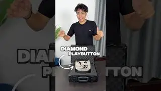 Diamond playbutton