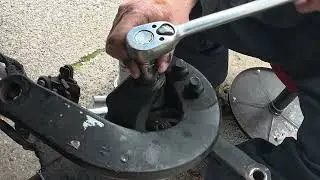 CHEVY REPAIR, K5 BLAZER BALL JOINTS AND UPPER BUSHING