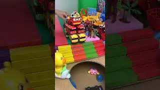 European F1 Track on Fire: Hulk Bulldozer Challenges Tayo, Poli and Paw Patrol, Mcqueen
