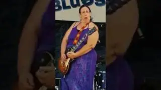 The Amazing Joanna Connor ⭐️💜 #femaleguitarist #joannaconnor #live