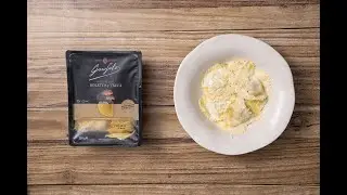 🍄✨ Mezzelune Boletus y Trufa: Un Lujo con Salsa de Parmesano (Receta Gourmet!)