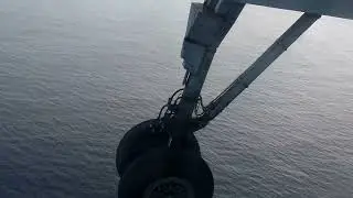 Q400 DASH8 Descolagem de Ponta Delgada e  Aterragem na Terceira 24 12 25 0
