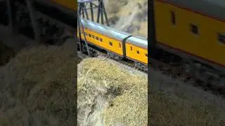 N Gauge Thunder Mountain Layout | Diesel Train Crossing Bridge | West Wales Model Railway Exhibition