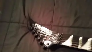 My Newest Axe- Jackson Demmelition King V Pro \m/