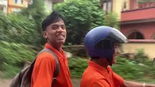 Late to class but stylish 😭💨🛵#Relatable #CollegeHumor #StudentStruggle  #ScooterRide #FYPシ