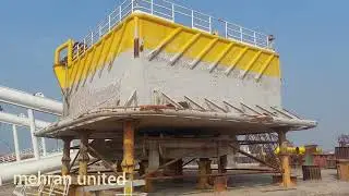 SPM Buoy Close-Up: Mooring Engineering in the Sea&laquo;نمای نزدیک از گوی شناور SPM: مهندسی مهار در دریا&raquo;