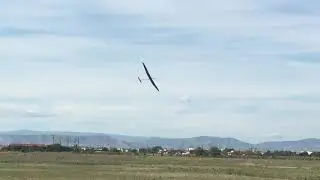 Explorer Q 4m turning  low, climbing high!