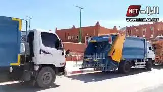 شاهد كيف حاصر أصحاب شاحنات رفع القمامة مقر ولاية تمنراست احتجاجا على عدم تقاضيهم أجورهم لمدة 9 اشهر