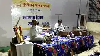 Harmonium vs tabla (jugal bandi)