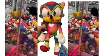 New RAINBOW variants of Toy Factory's Sonic plushies