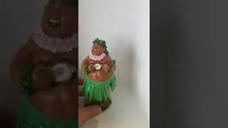 Demo: Dashboard Hula Boy with Ukulele