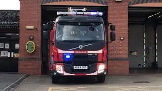 Royal Berkshire Fire and Rescue Service Rescue Pump Turnout From Whitley Wood Fire Station