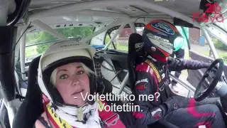 Radio Novan Aamun Minna Kuukka Marcus Grönholmin kartanlukijana