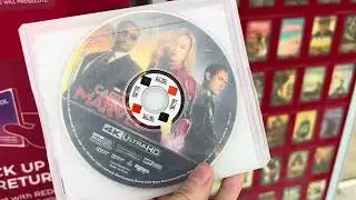 What it was like to rent a movie from a Redbox.