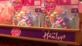 TRIP TO LONDON Part 5 HAMLEYS : DOLLS Corolle Disney Frosen Elsa Barbie Bratz My Little Pony