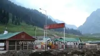 Sonamarg valley on Leh-Srinagar highway - Jammu and Kashmir