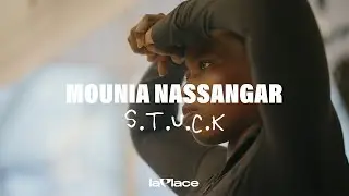 Mounia Nassangar pr&eacute;sente S.T.U.C.K | La Place