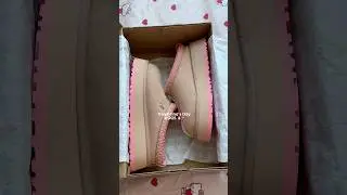 BRB wearing these every day now 😫💗 #ugg #uggs #uggslippers #platforms #unboxing #valentinesday