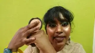 Becca shimmering skin perfector in PROSECCO POP (permanent edition) Swatch and review on dark skin