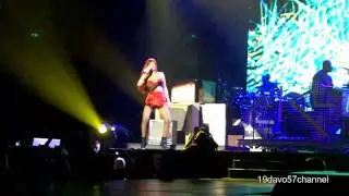 rihanna- what's my name-LIVE AT Brisbane,25th feb 2011-WOW WHAT A SHOW!!