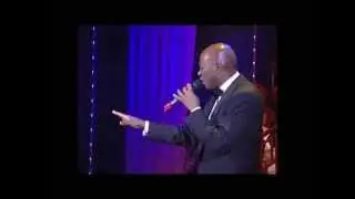 Lincoln Brown Live On AIDA Christmas Show