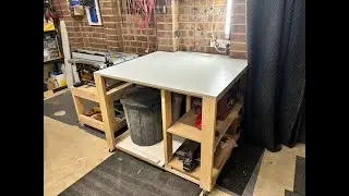Budget friendly Easy sliding dust extractor workbench