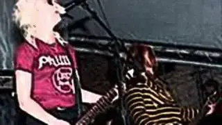 L7 - Punk Broke