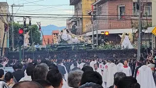 COMPLICADO Cruce, Señor Sepultado de la Recolección, Viernes Santo 2025 Guatemala