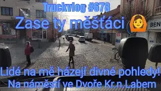 #678, Na náměstí ve Dvoře Králové n.L., zase měšťáci! Skladník se opil a ztratil telefon! UPS