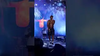 Ja Rule forgets about the 50 Cent beef and puts on a show I love RNB @jarule1 @worldstarhiphop