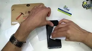 S8 /s8 plus  how to install a screen protector with out bubbles   | How to - Gsm Guide