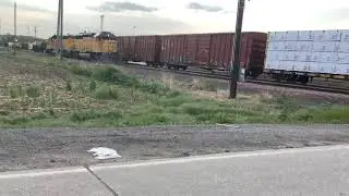 UP SD40-2