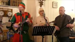 It's Complicated at the last ever Stone Horse Open Mic.