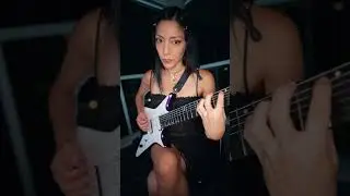 alien brain !! #guitar #guitarfx #guitarra #guitarist #guitargirl