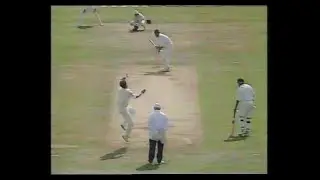 ENGLAND v PAKISTAN 2nd TEST MATCH DAY 5 HEADINGLEY AUGUST 12 1996 INZAMAM-UL-HAQ ANDY CADDICK