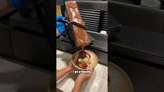 Rating viral food spots in Singapore 🇸🇬