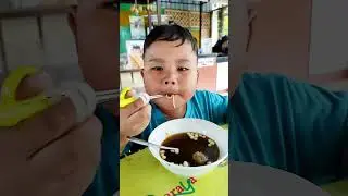 Marcello makan bakso 😂 #mukbang #bakso