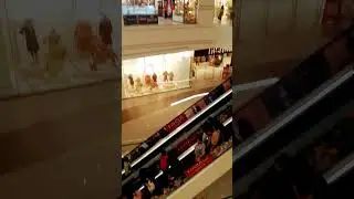 Shopping mall 🛍️🛒 Lahore Pakistan #shortsfeed #trending