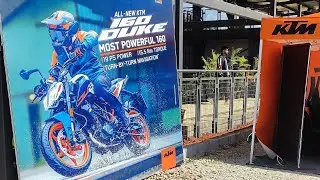 Orange XP 160 KTM Duke 160 Track Experience | Velocity International Circuit 