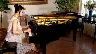 Autumn Dream - Original music written and piano played by Lisa Park.