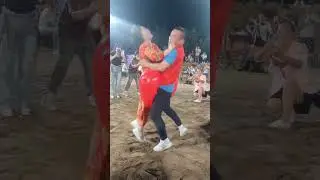 Everyone, do you think this game is fun? It's so funny #WatchLaugh all the time #LiveAction #Funny
