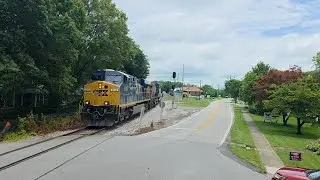 Csx M573 passing Southbound thru Lagrange KY