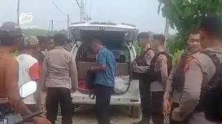 Apes Saat Kabur, Dua Pencuri Ponsel Terpelanting Dari Mobil