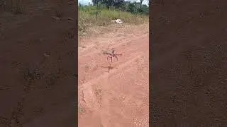 Drone derivando