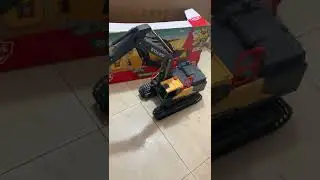 Volvo RC Mining Excavator for kids. Kids Toy Excavator with remote control